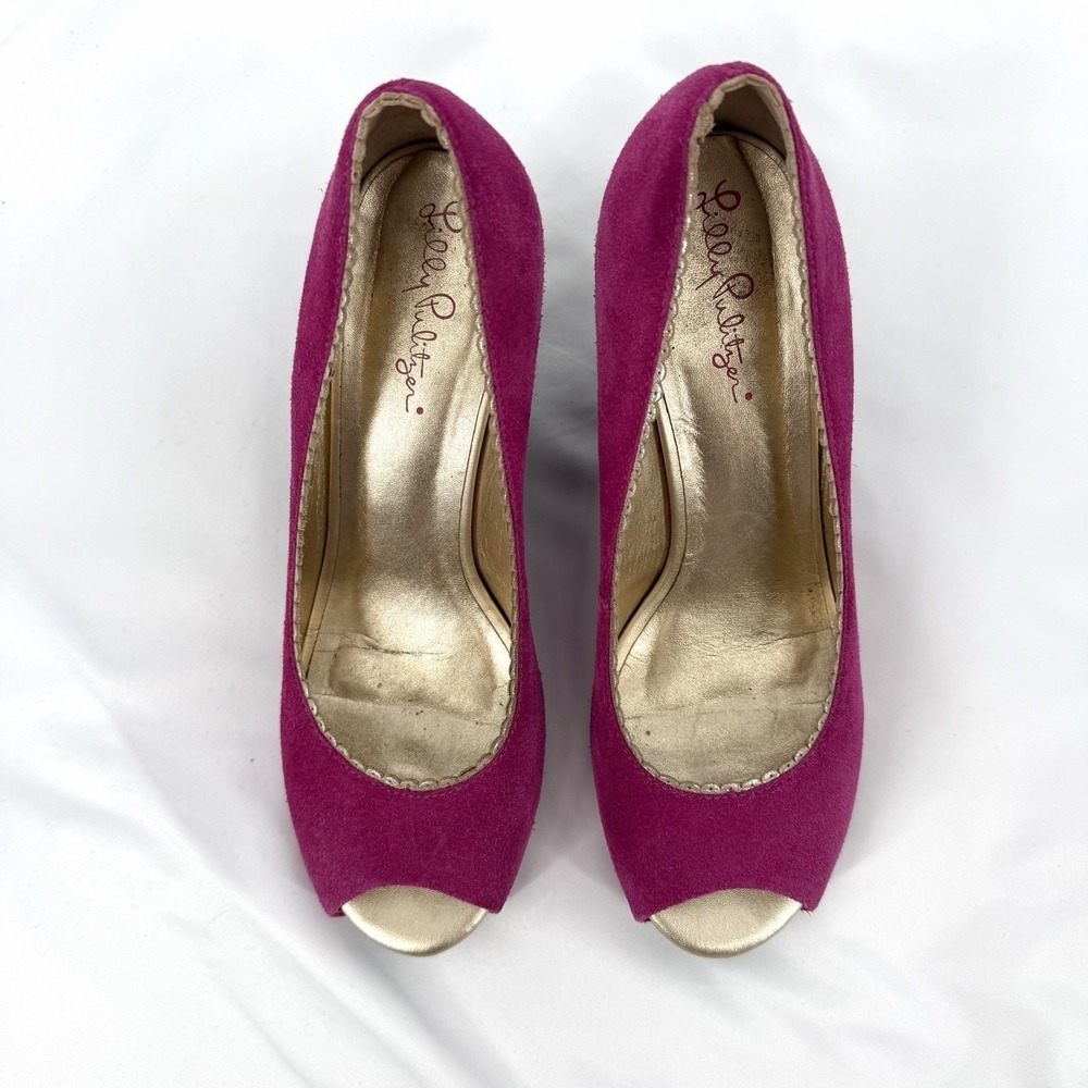 Lilly Pulitzer Sz 7.5 Hot Pink Suede Gold Trim Leather Wedge Heel Peep Toe Shoes - Picture 2 of 8